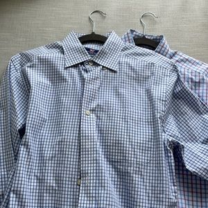 Mens Vineyard Vines button down pack